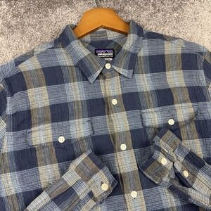Patagonia Blue and Gray Plaid Casual Button Down Shirt